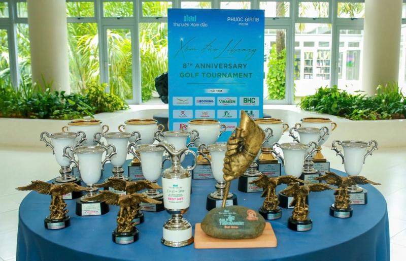 Giải golf từ thiện mua sách cho trẻ em vùng nông thôn - Ảnh 1. Giải golf từ thiện mua sách cho trẻ em vùng nông thôn - Ảnh 1.