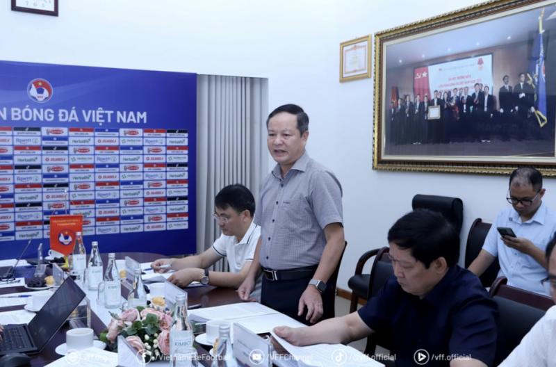 Cục phó Cục Cảnh sát hình sự đề nghị nóng với VFF về phòng chống tiêu cực trong bóng đá- Ảnh 2. Cục phó Cục Cảnh sát hình sự đề nghị nóng với VFF về phòng chống tiêu cực trong bóng đá- Ảnh 2.