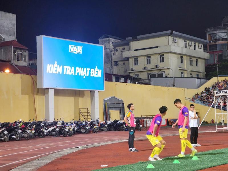 Cục phó Cục Cảnh sát hình sự đề nghị nóng với VFF về phòng chống tiêu cực trong bóng đá- Ảnh 1. Cục phó Cục Cảnh sát hình sự đề nghị nóng với VFF về phòng chống tiêu cực trong bóng đá- Ảnh 1.