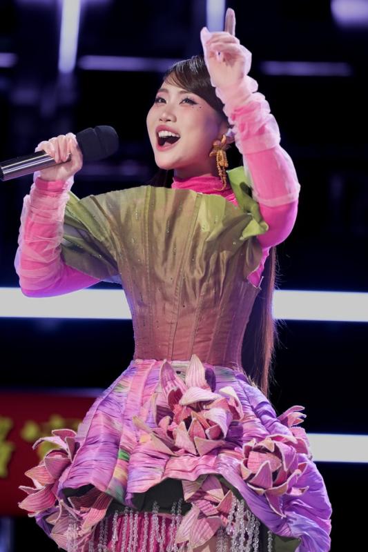 Phương Mỹ Chi bật khóc khi thắng áp đảo ở show quốc tế- Ảnh 2. Phương Mỹ Chi bật khóc khi thắng áp đảo ở show quốc tế- Ảnh 2.
