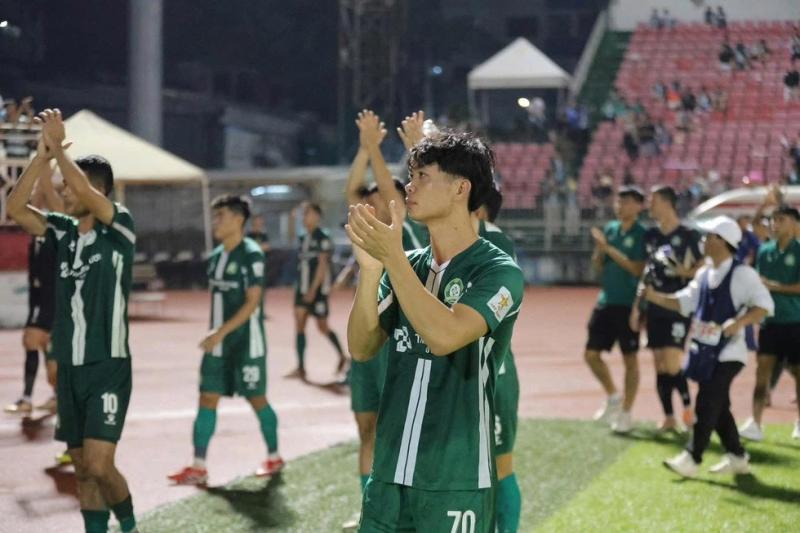 Công Phượng trải lòng đầy cảm xúc: ‘Chính từ thất bại này, tôi sẽ đứng dậy mạnh mẽ hơn’- Ảnh 1. Công Phượng trải lòng đầy cảm xúc: ‘Chính từ thất bại này, tôi sẽ đứng dậy mạnh mẽ hơn’- Ảnh 1.