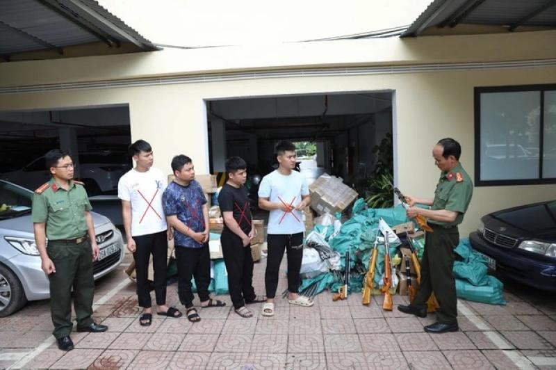 Nhóm thanh niên ở Hà Nội sản xuất súng, bán khắp cả nước - Ảnh 1.