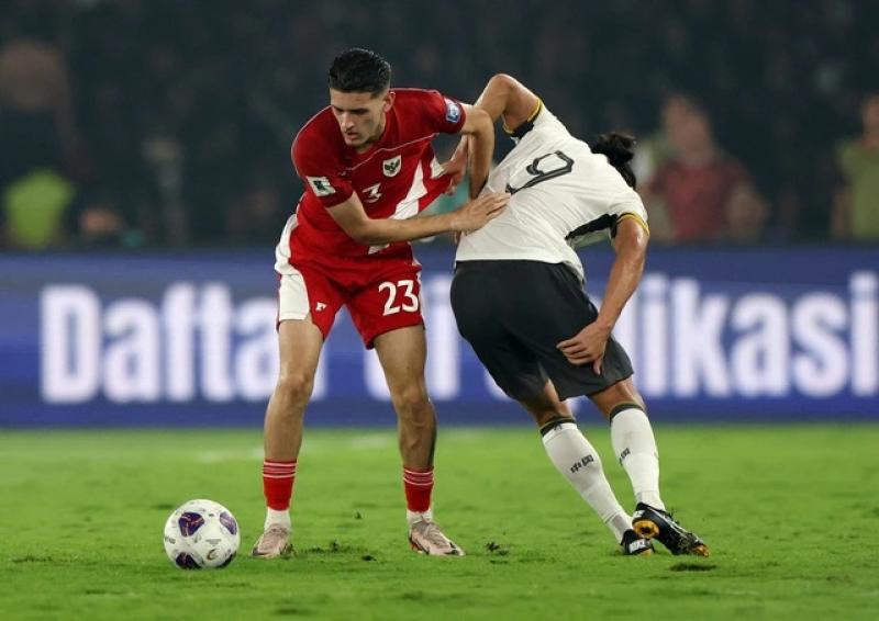 6 cầu thủ nhập tịch đội tuyển Indonesia bỗng thất nghiệp, vé World Cup 2026 lâm nguy - Ảnh 1. 6 cầu thủ nhập tịch đội tuyển Indonesia bỗng thất nghiệp, vé World Cup 2026 lâm nguy - Ảnh 1.