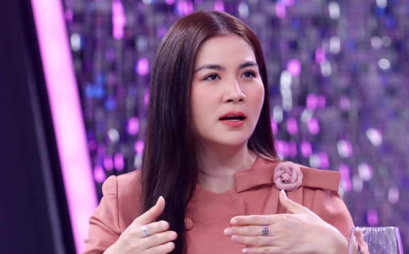Kha Ly kể về mối duyên diễn xuất, trải lòng chuyện cám dỗ trong nghề - Ảnh 1.