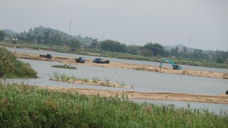 Quảng Ngãi đề nghị công an giám sát đấu giá mỏ khoáng sản để ngăn thao túng giá - Ảnh 1. Quảng Ngãi đề nghị công an giám sát đấu giá mỏ khoáng sản để ngăn thao túng giá - Ảnh 1.