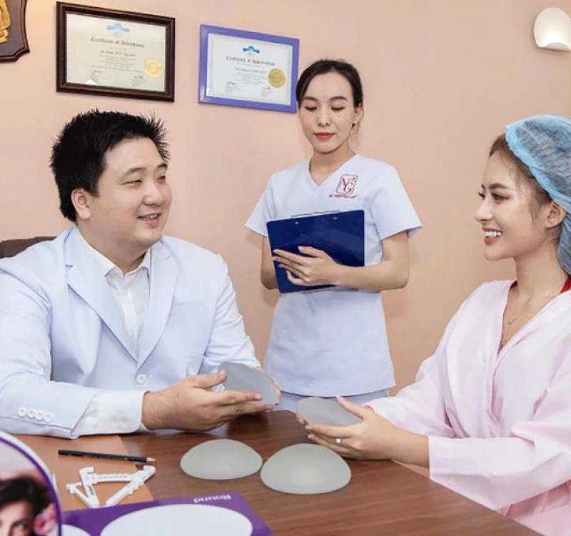 Dr Nguyên Giáp chia sẻ lý do bác sĩ thẩm mỹ bị tước giấy phép hành nghề - Ảnh 3.