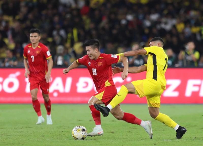 Đội tuyển Việt Nam có thể nhập tịch thêm ai để thắng Malaysia?- Ảnh 1. Đội tuyển Việt Nam có thể nhập tịch thêm ai để thắng Malaysia?- Ảnh 1.