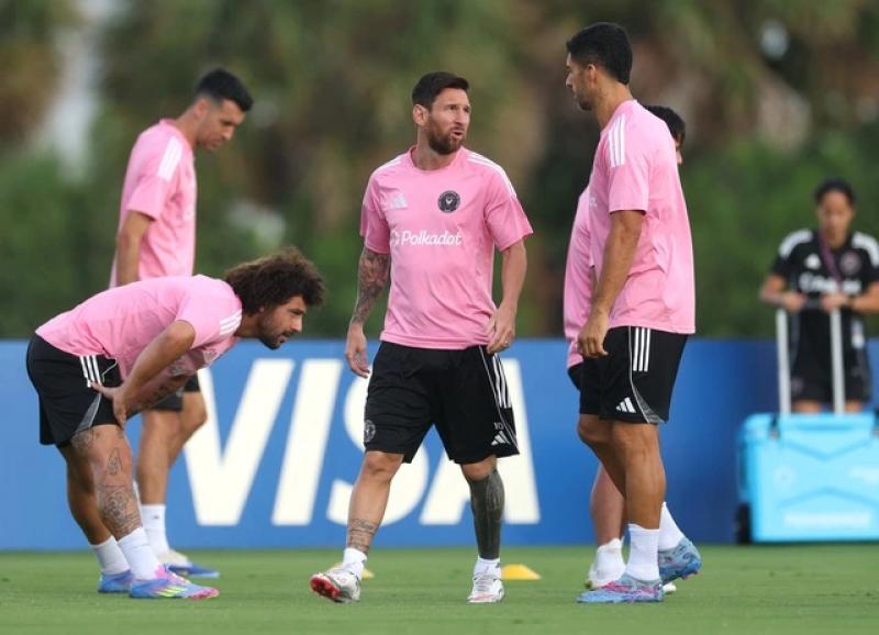 Báo Pháp muốn PSG phải thắng Inter Miami để phục thù Messi, nhiều người ‘ngã ngửa’- Ảnh 2. Báo Pháp muốn PSG phải thắng Inter Miami để phục thù Messi, nhiều người ‘ngã ngửa’- Ảnh 2.