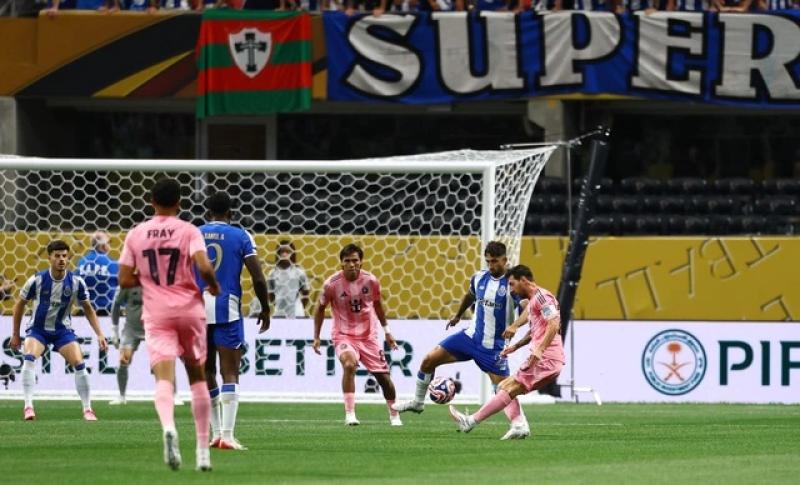 HLV Mascherano tiết lộ điều bất ngờ về Messi, David Beckham ngả mũ - Ảnh 1. HLV Mascherano tiết lộ điều bất ngờ về Messi, David Beckham ngả mũ - Ảnh 1.