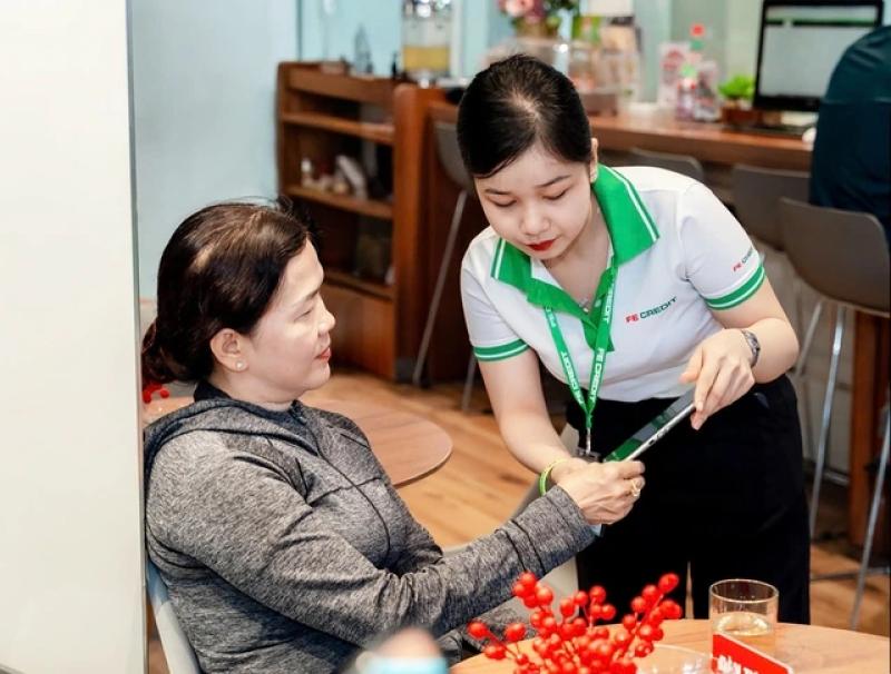 Chuyển đổi số toàn diện: Xu hướng tất yếu của ngành tài chính tiêu dùng - Ảnh 1. Chuyển đổi số toàn diện: Xu hướng tất yếu của ngành tài chính tiêu dùng - Ảnh 1.