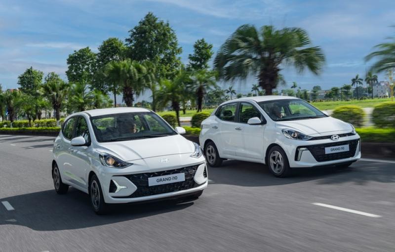 Ô tô máy xăng giá rẻ nhất Việt Nam: Sức mua giảm, Hyundai Grand i10 dẫn đầu - Ảnh 1.