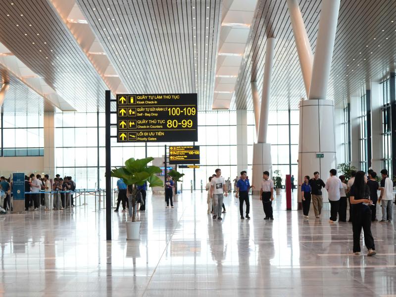 Việt Nam vươn mình vào cuộc đua sân bay châu Á với hạ tầng hiện đại - Ảnh 2. Việt Nam vươn mình vào cuộc đua sân bay châu Á với hạ tầng hiện đại - Ảnh 2.