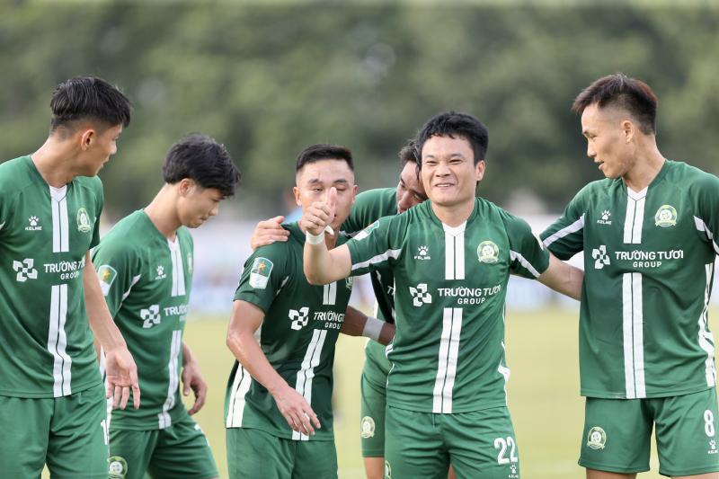 CLB Bình Phước của Công Phượng được treo thưởng khủng 10 tỉ đồng trận play-off: Khát vọng V-League!- Ảnh 4. CLB Bình Phước của Công Phượng được treo thưởng khủng 10 tỉ đồng trận play-off: Khát vọng V-League!- Ảnh 4.