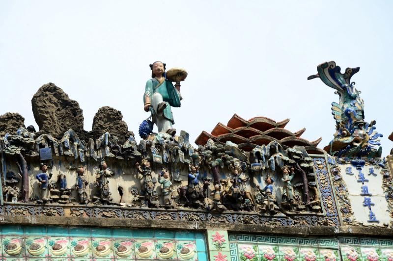 Khám phá kiến trúc Chợ Lớn và di sản tiếu tượng Cây Mai độc đáo - Ảnh 13. Khám phá kiến trúc Chợ Lớn và di sản tiếu tượng Cây Mai độc đáo - Ảnh 13.