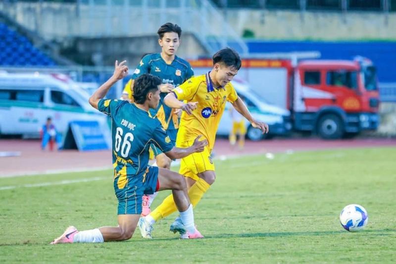 Ông Vũ Tiến Thành có quyết định quan trọng, HAGL vững tin mùa tới: Không phải đua… trụ hạng?- Ảnh 3. Ông Vũ Tiến Thành có quyết định quan trọng, HAGL vững tin mùa tới: Không phải đua… trụ hạng?- Ảnh 3.