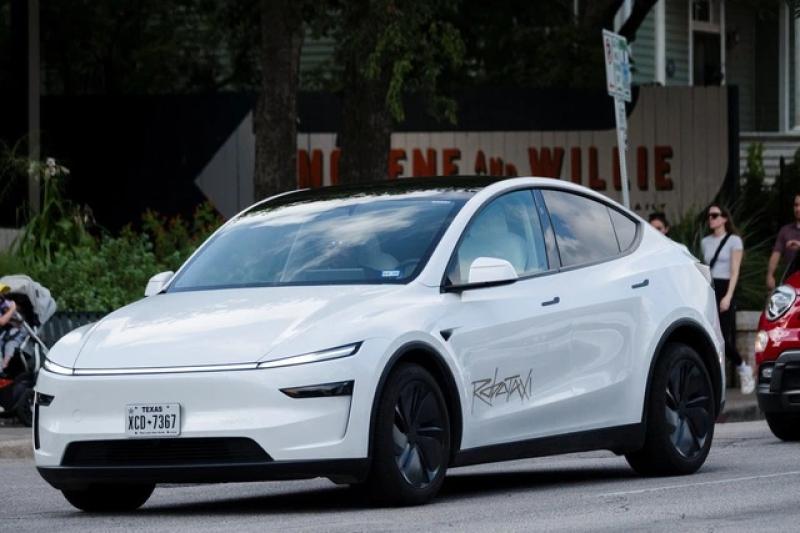 Bước ngoặt mới trên thị trường taxi tự lái - Ảnh 1.