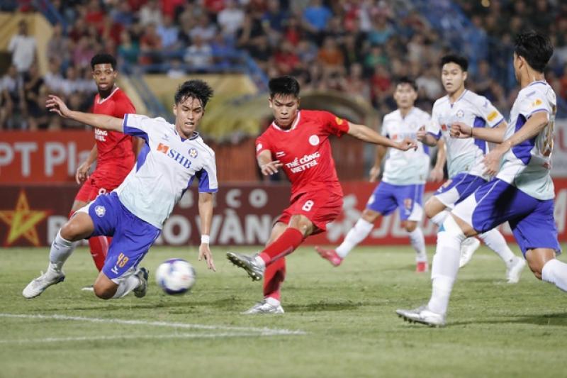 Trận play-off ‘nóng’ nhất sắp lộ diện: Công Phượng có thể đối đầu thủ môn Bùi Tiến Dũng!- Ảnh 1. Trận play-off ‘nóng’ nhất sắp lộ diện: Công Phượng có thể đối đầu thủ môn Bùi Tiến Dũng!- Ảnh 1.