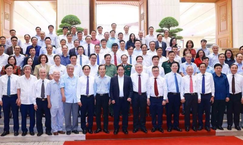 Báo chí phát huy truyền thống 100 năm với "tâm sáng - lòng trong - bút sắc" - Ảnh 1.