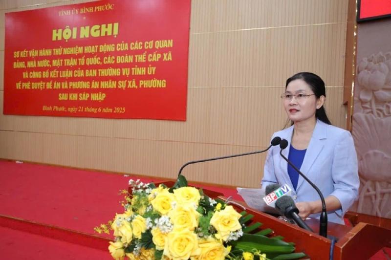 Bình Phước: 5 xã, phường tiếp nhận 1.796 hồ sơ sau 1 tuần chạy thử nghiệm - Ảnh 3.
