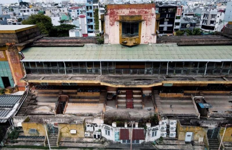 Trường đua Phú Thọ gần 100 năm sắp mở đường: Nài ngựa tiếc nuối thời vàng son- Ảnh 6. Trường đua Phú Thọ gần 100 năm sắp mở đường: Nài ngựa tiếc nuối thời vàng son- Ảnh 6.