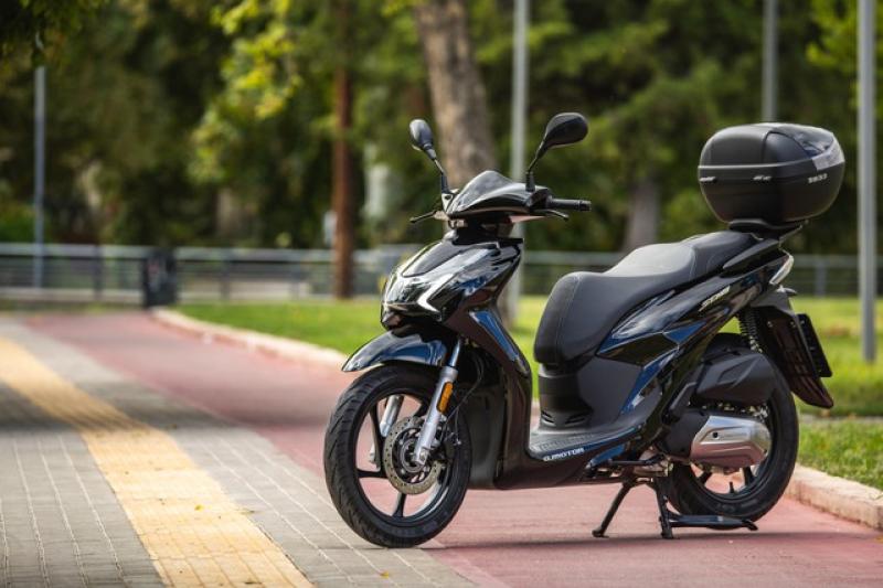 Xe tay ga Trung Quốc sao chép thiết kế Honda SH 125, giá chỉ bằng phân nửa - Ảnh 3.