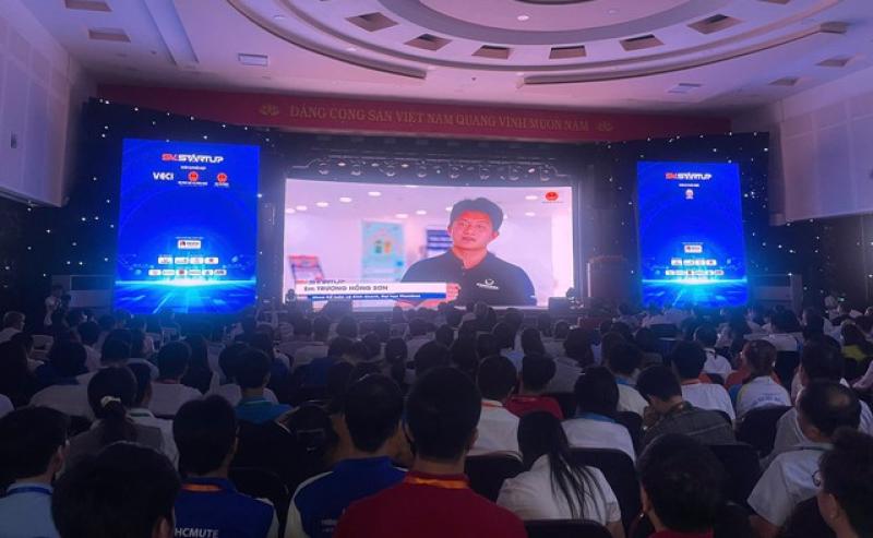 Thủ tướng Phạm Minh Chính dự ngày hội Khởi nghiệp quốc gia của học sinh, sinh viên- Ảnh 3. Thủ tướng Phạm Minh Chính dự ngày hội Khởi nghiệp quốc gia của học sinh, sinh viên- Ảnh 3.