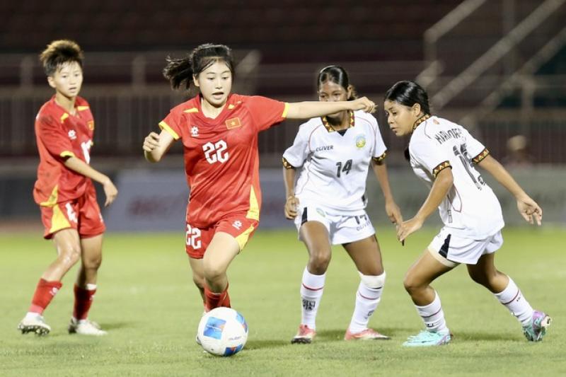 U.19 Việt Nam, Thái Lan cùng thắng cực đậm ở giải nữ Đông Nam Á: Chủ nhà chắc ngôi đầu bảng- Ảnh 1. U.19 Việt Nam, Thái Lan cùng thắng cực đậm ở giải nữ Đông Nam Á: Chủ nhà chắc ngôi đầu bảng- Ảnh 1.