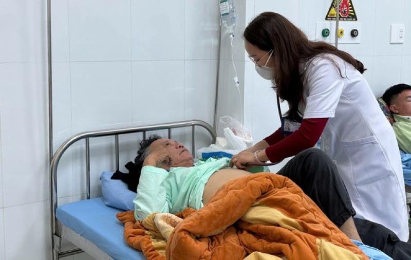 300 Lòai nấm rừng Đà Lạt: Cẩn thận nhầm ' lộc trời ' với ' nấm tử thần ' - Ảnh 1. 300 Lòai nấm rừng Đà Lạt: Cẩn thận nhầm ' lộc trời ' với ' nấm tử thần ' - Ảnh 1.