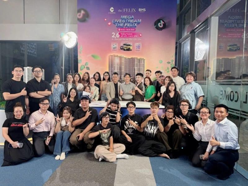 Một phiên livestream, CEO Nguyễn Quốc Cường bán 517 căn hộ- Ảnh 1. Một phiên livestream, CEO Nguyễn Quốc Cường bán 517 căn hộ- Ảnh 1.