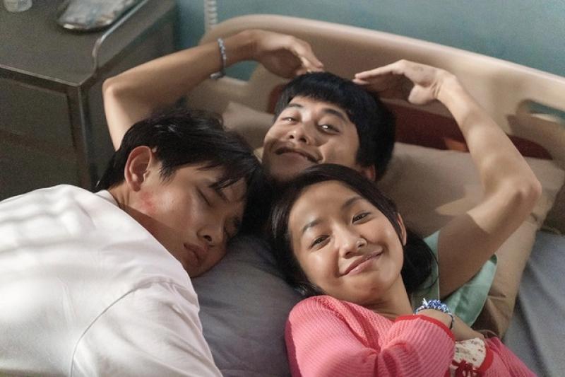 ‘Điều ước cuối cùng’: Thông điệp nhân văn, kịch bản còn an toàn - Ảnh 1.