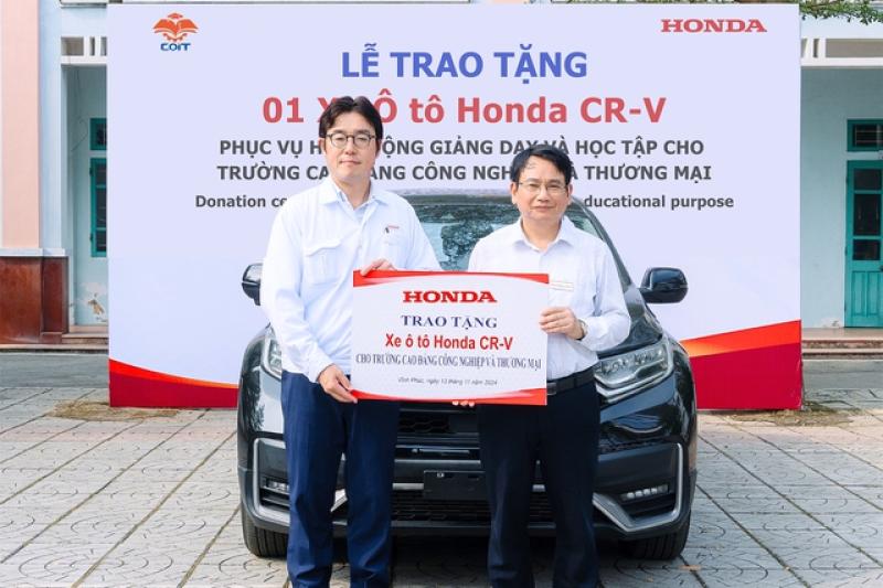 Honda Việt Nam tăng 10% doanh số bán hàng trong năm tài chính 2025 - Ảnh 1.