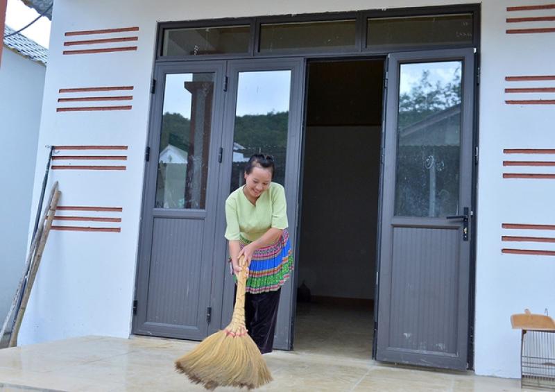 Những 'mái ấm hạnh phúc' trên vùng biên cương Y Tý - Ảnh 2.