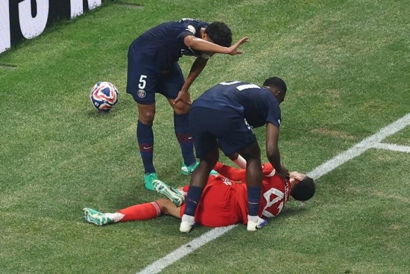 Musiala chấn thương kinh hoàng, Bayern Munich thua cực đau dù PSG bị tận 2 thẻ đỏ- Ảnh 8. Musiala chấn thương kinh hoàng, Bayern Munich thua cực đau dù PSG bị tận 2 thẻ đỏ- Ảnh 8.