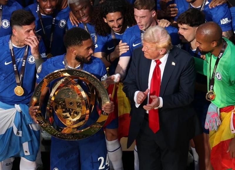 Tổng thống Trump làm điều bất ngờ sau chung kết, Chelsea được thưởng hơn 3.175 tỉ đồng- Ảnh 1. Tổng thống Trump làm điều bất ngờ sau chung kết, Chelsea được thưởng hơn 3.175 tỉ đồng- Ảnh 1.