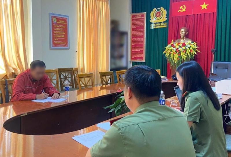 Công an Lâm Đồng xử lý 5 quản trị viên đăng tin sai về Trường ĐH Yersin Đà Lạt- Ảnh 1. Công an Lâm Đồng xử lý 5 quản trị viên đăng tin sai về Trường ĐH Yersin Đà Lạt- Ảnh 1.