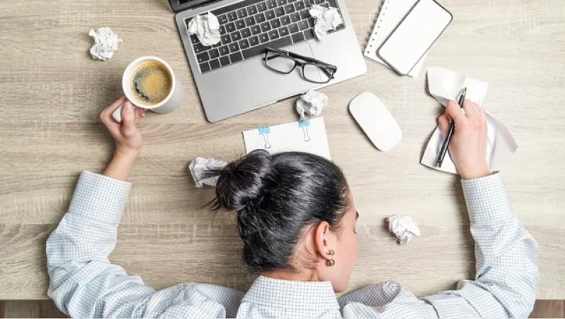 Trào ngược dạ dày thực quản - Kẻ thù giấu mặt của dân văn phòng- Ảnh 2. Trào ngược dạ dày thực quản - Kẻ thù giấu mặt của dân văn phòng- Ảnh 2.