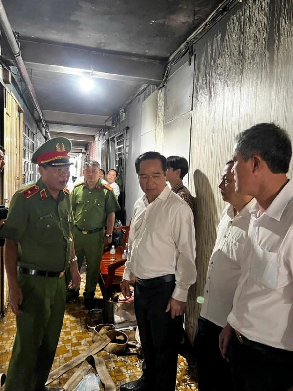 Công an TP.HCM thông tin chính thức vụ cháy 8 người tử vong- Ảnh 2. Công an TP.HCM thông tin chính thức vụ cháy 8 người tử vong- Ảnh 2.