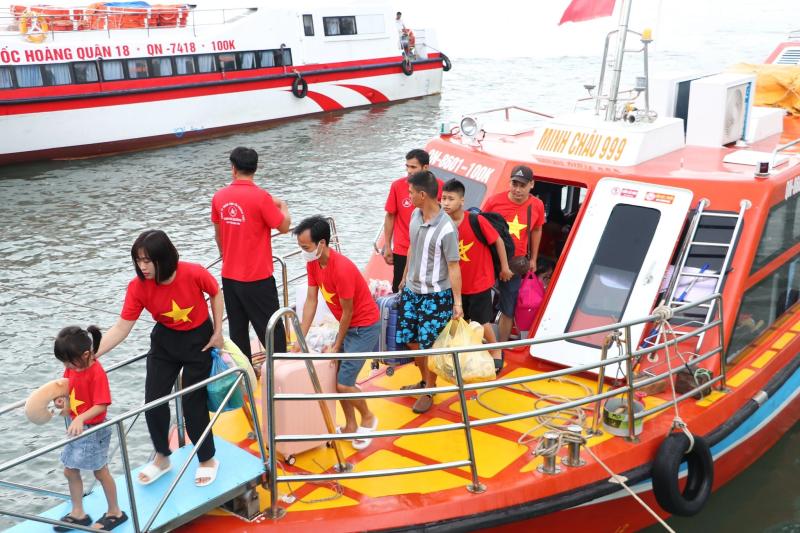 Quảng Ninh khẩn cấp ứng phó bão số 3 (Wipha) - Ảnh 2.