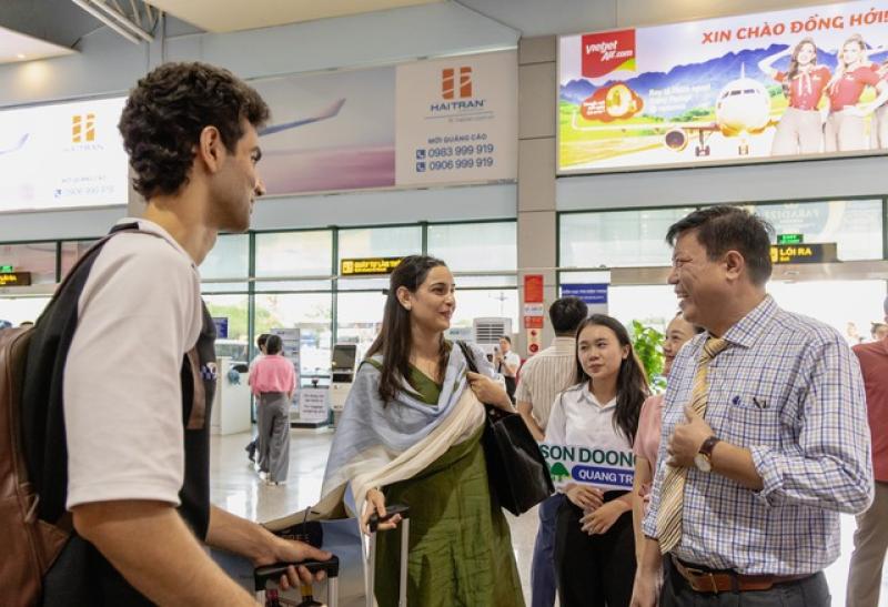 Đoàn phim 'bom tấn' của Bollywood 'đổ bộ' Quảng Trị, quay phim tại Phong Nha - Kẻ Bàng- Ảnh 3. Đoàn phim 'bom tấn' của Bollywood 'đổ bộ' Quảng Trị, quay phim tại Phong Nha - Kẻ Bàng- Ảnh 3.