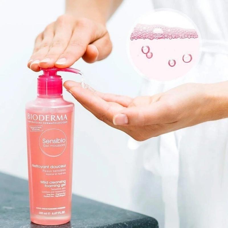 Top 5 sữa rửa mặt trắng da từ thương hiệu dược mỹ phẩm nổi tiếng hàng đầu- Ảnh 7. Top 5 sữa rửa mặt trắng da từ thương hiệu dược mỹ phẩm nổi tiếng hàng đầu- Ảnh 7.