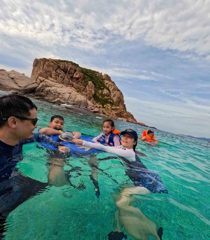 Kỳ nghỉ hè đáng nhớ với một tháng xuyên Việt - Ảnh 2.
