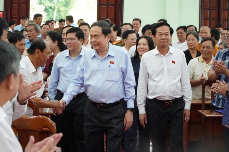Chủ tịch Quốc hội kỳ vọng Cần Thơ tăng trưởng kinh tế và GDP - Ảnh 1.
