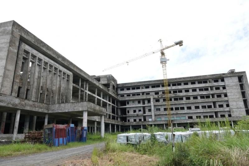 Sau 3 năm bỏ không, Bệnh viện Ung bướu Cần Thơ ‘đội vốn’ hơn 200 tỉ đồng - Ảnh 2.