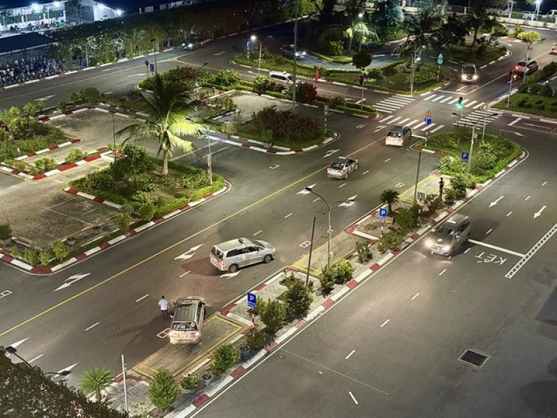 Thi sát hạch bằng lái xe tới nửa đêm - Ảnh 6.