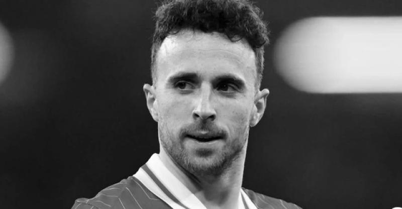 Sổ tang online tưởng nhớ Diogo Jota bị quá tải, HLV Liverpool nghẹn lòng ‘gửi’ thư cho học trò- Ảnh 1. Sổ tang online tưởng nhớ Diogo Jota bị quá tải, HLV Liverpool nghẹn lòng ‘gửi’ thư cho học trò- Ảnh 1.