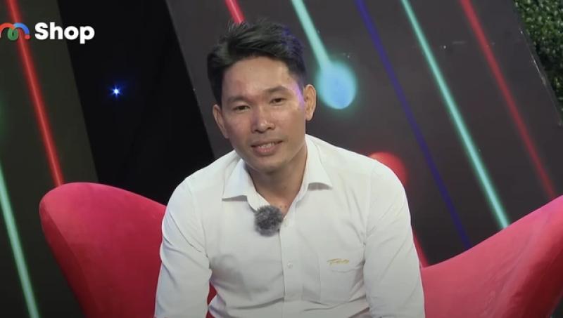 Ngọc Lan phản ứng khi nam bảo vệ muốn nắm tay dù đã từ chối cô gái- Ảnh 2. Ngọc Lan phản ứng khi nam bảo vệ muốn nắm tay dù đã từ chối cô gái- Ảnh 2.