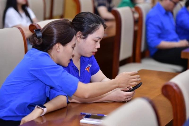 Hiện đại hóa đoàn Thanh niên Mặt trận Tổ quốc trong thời đại số hóa - Ảnh 1. Hiện đại hóa đoàn Thanh niên Mặt trận Tổ quốc trong thời đại số hóa - Ảnh 1.