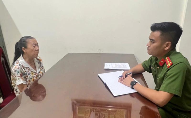 Tạm giữ Hạnh ‘sự’, đàn em một thời của trùm giang hồ Năm Cam- Ảnh 2. Tạm giữ Hạnh ‘sự’, đàn em một thời của trùm giang hồ Năm Cam- Ảnh 2.