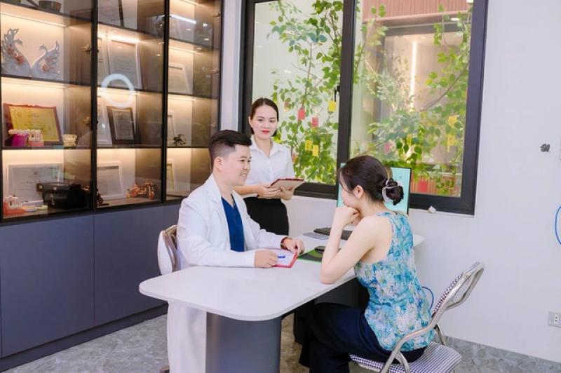 Chia sẻ của BS Tiến Đạt về hành trình ‘làm đẹp’ không chỉ bằng dao kéo - Ảnh 4.