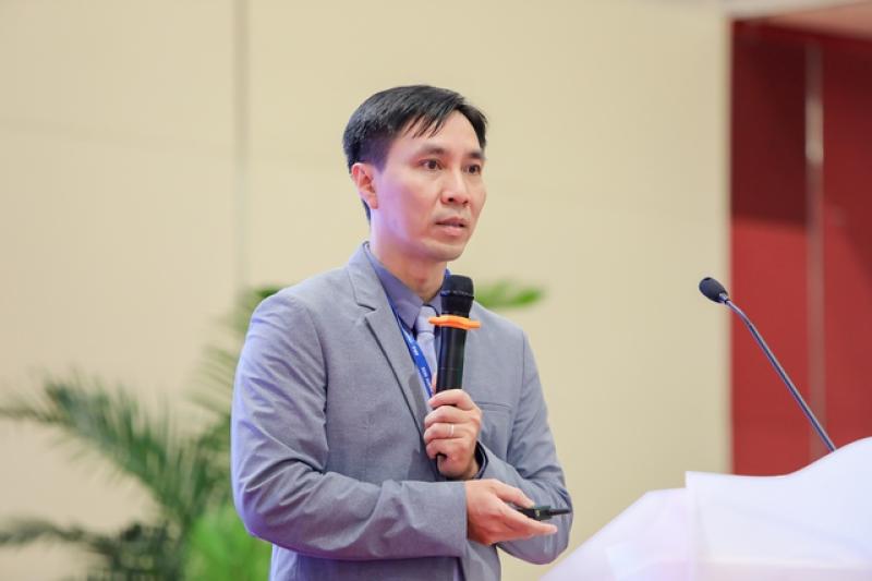 BS.CKII Thạch Văn Toàn: Nâng cung mày bằng treo chỉ hay tiêm filler?- Ảnh 2. BS.CKII Thạch Văn Toàn: Nâng cung mày bằng treo chỉ hay tiêm filler?- Ảnh 2.